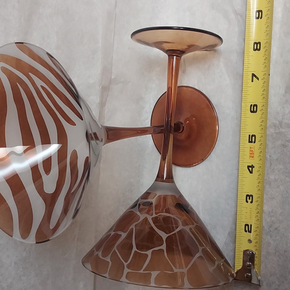 Vintage Animal Print Hetched Martini Glasses. - Picture 4 of 6